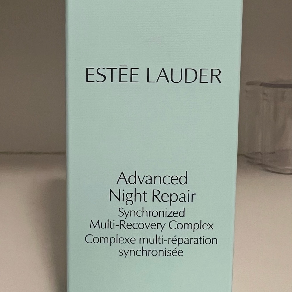 Ester Lauder Night Repair
